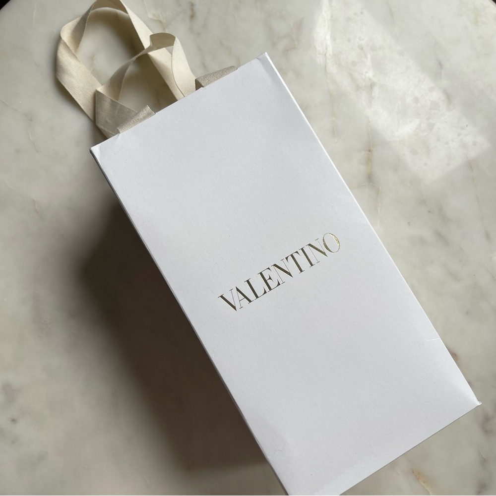 Brand New- Valentino Beauty Anatomy of Dreams Parfum ❤️ - Picture 12 of 14